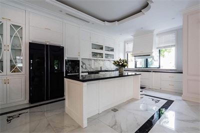 Thi công đá ốp mặt bếp nhân tạo biệt thự Vinhomes Gardenia