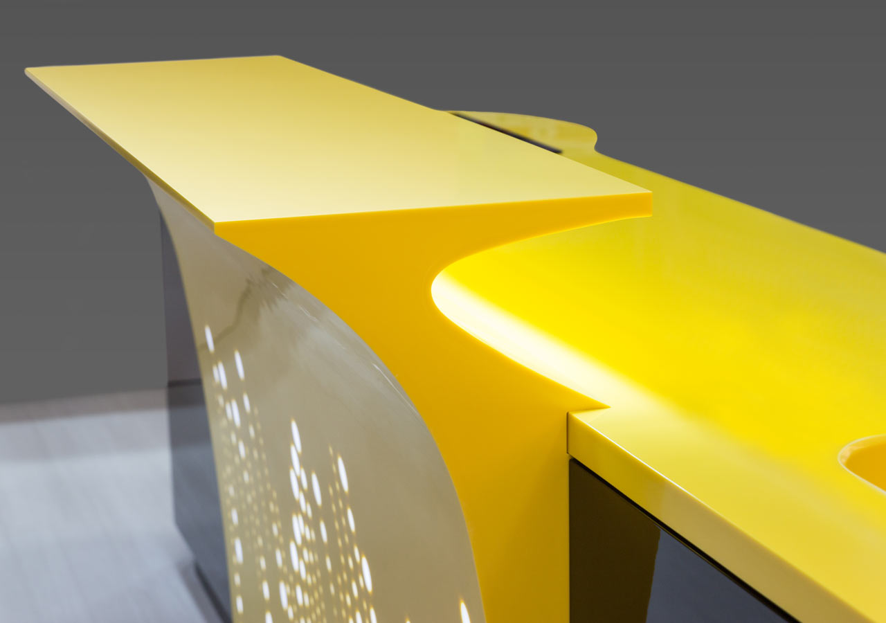 Thiết kế nội thất phòng bếp sang trọng với đá ốp mặt bếp đẹp Thiết kế nội thất phòng bếp sang trọng với đá ốp mặt bếp đẹp